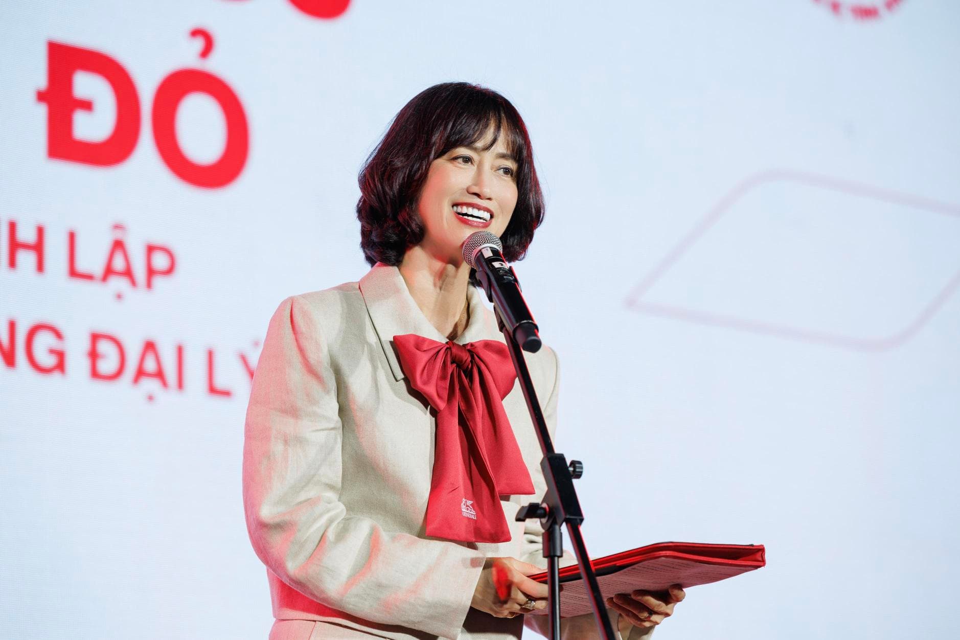 Phương tiện truyền thông (1).jpg